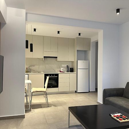 Royal Sunset Studios & Apartments Limasol Dış mekan fotoğraf