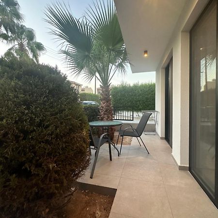 Royal Sunset Studios & Apartments Limasol Dış mekan fotoğraf