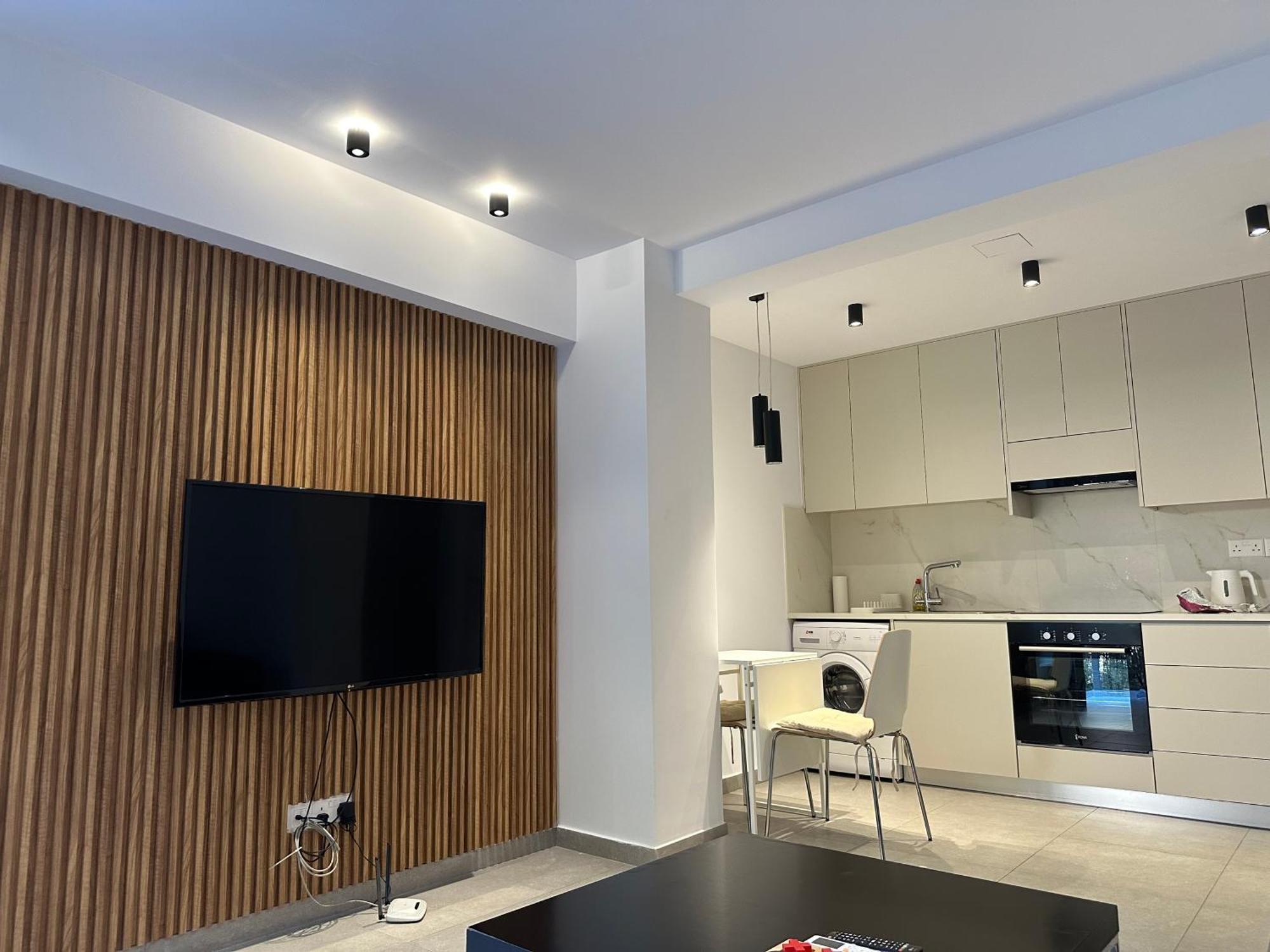 Royal Sunset Studios & Apartments Limasol Dış mekan fotoğraf
