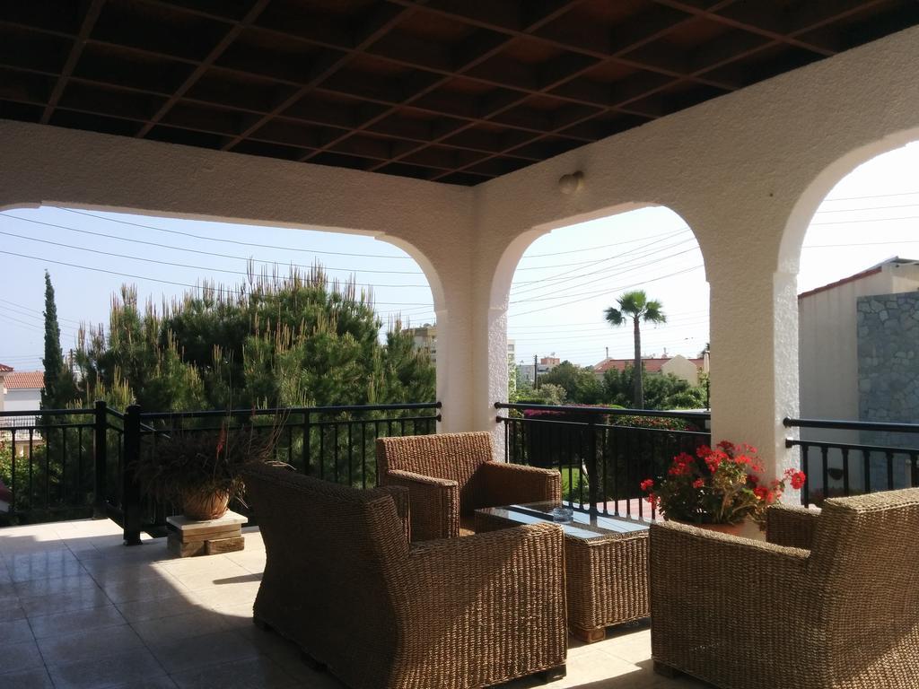 Royal Sunset Studios & Apartments Limasol Dış mekan fotoğraf